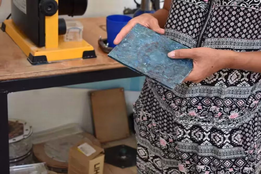 Precious Plastic Lab v4
